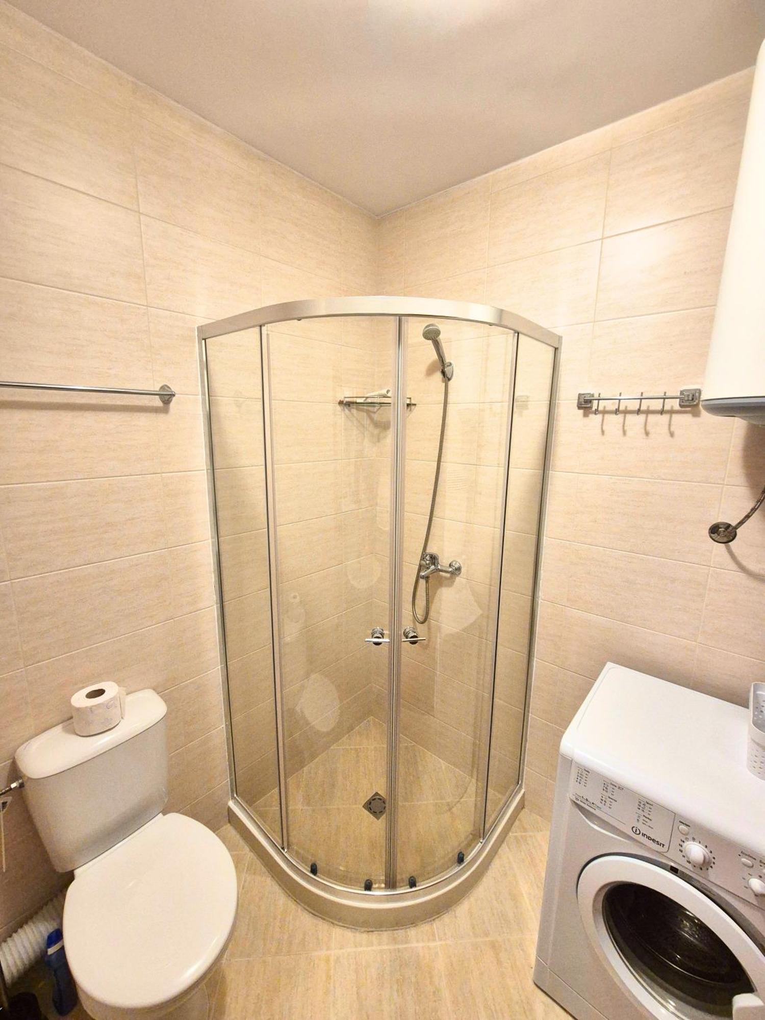 Attractive In Sunny Cascadas Family Apartment Slantschew brjag